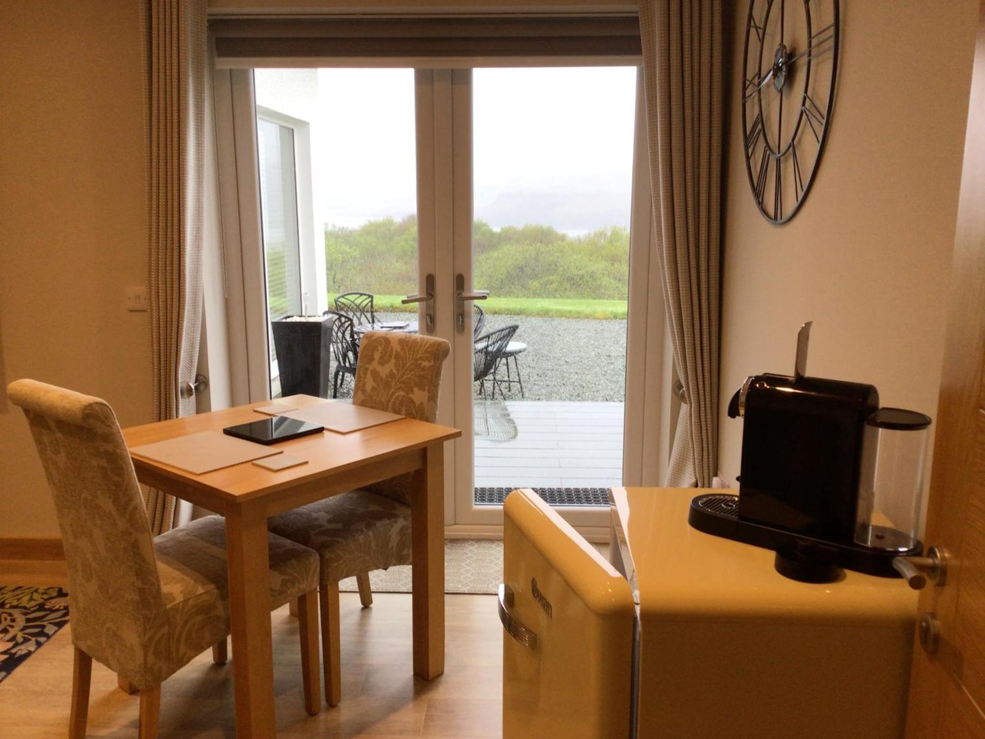 Woodland Lodge Luxury Suite Port na Long Exterior photo